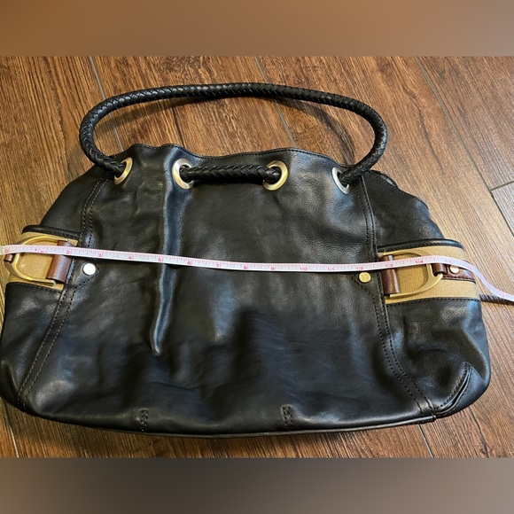 Cole Haan black chestnut spectator saddle unit leather bag. With original tag. - Picture 13 of 15